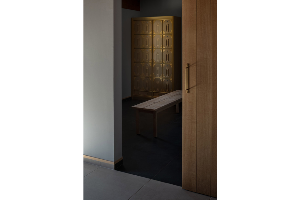 真福寺納骨堂　涅槃殿＋SHA CAFE　内観